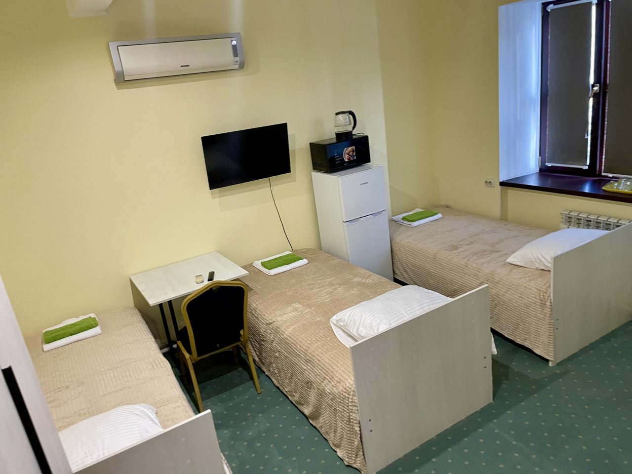 Трёхместный и более (НОМЕР 12), Гостиница Гости