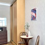 Апартаменты (Трешка на 6 человек у площади Восстания), Апартаменты Живи в центре истории города