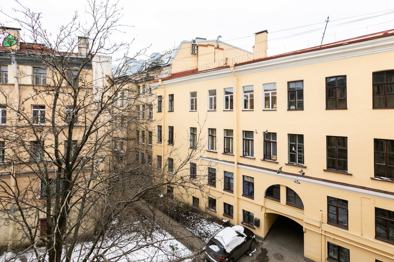 Апартаменты (Всё рядом: мосты, музеи, парки), Апартаменты Всё рядом мосты музеи парки