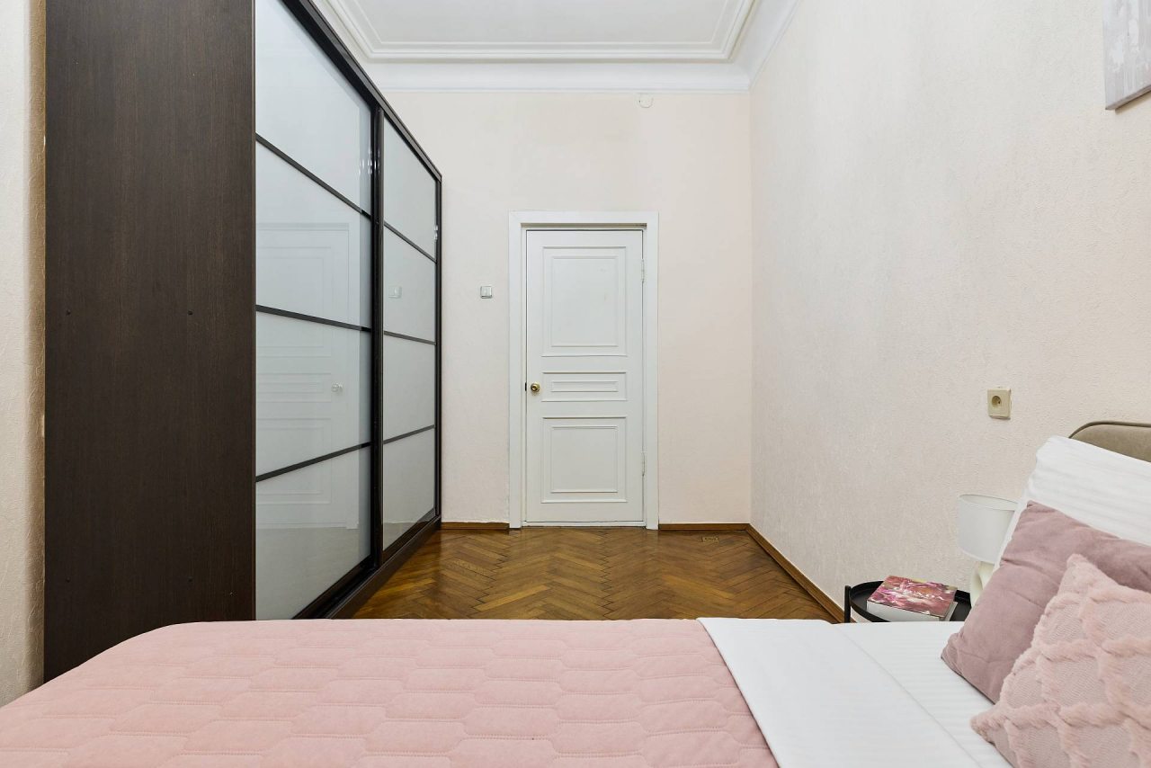 Апартаменты (Квартира в топовой локации), Апартаменты В топовой локации