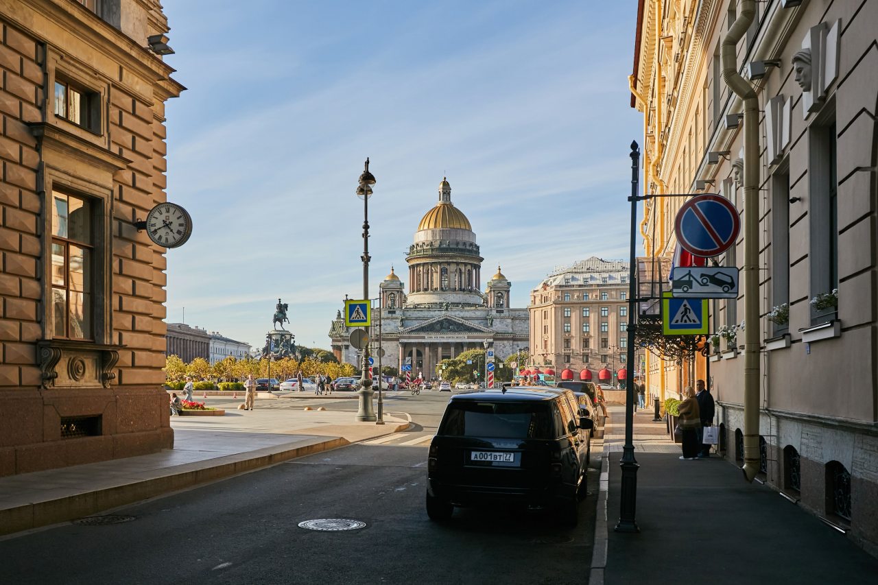 Квартира (Живи возле Исаакиевского собора), Апартаменты Живи возле Исаакиевского собора