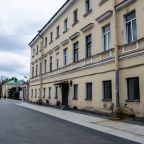 Вид со стороны пер. Бугского