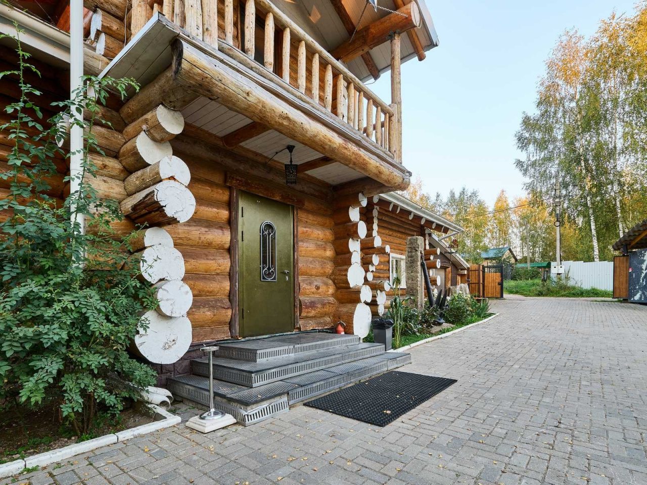 Вилла (Усадьба из вековых сосен), Коттедж ГОРА КАНТРИ КЛАБ Усадьба из вековых сосен