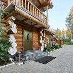Вилла (Усадьба из вековых сосен), Коттедж ГОРА КАНТРИ КЛАБ Усадьба из вековых сосен