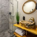 Семейный (Двухкомнатный с двумя балконами), Гостевой дом Мысалис