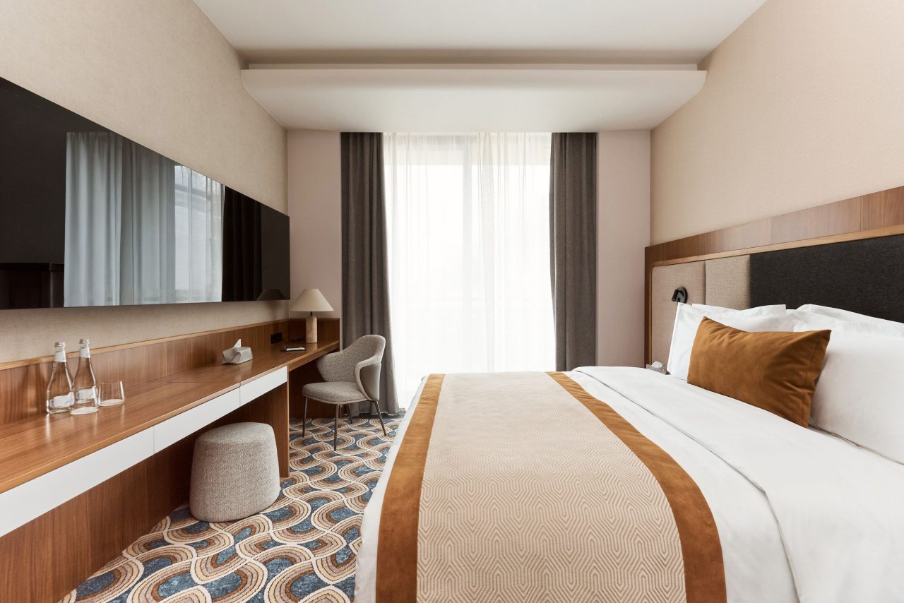 Делюкс (С балконом), Отель PLATO MEOT Park & Hotel