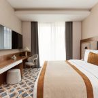 Делюкс (С балконом), Отель PLATO MEOT Park & Hotel