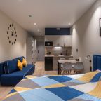 Полулюкс (Апартаменты в центре у метро ладожская 708), Апартаменты PiterNights