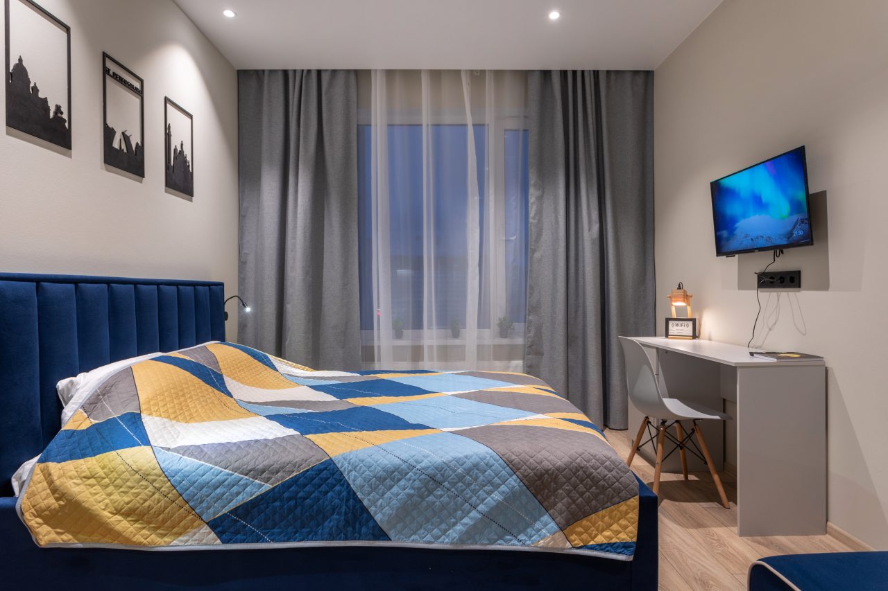 Полулюкс (Апартаменты в центре у метро ладожская 726), Апартаменты PiterNights