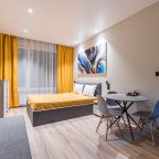 Люкс (Уютная квартира в центре у метро ладожская), Апартаменты PiterNights