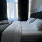 Отдельная спальня с двуспальной ортопедической кроватью