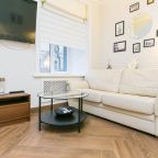 Апартаменты (Париж), Апартаменты Сити на Шпалерной 8