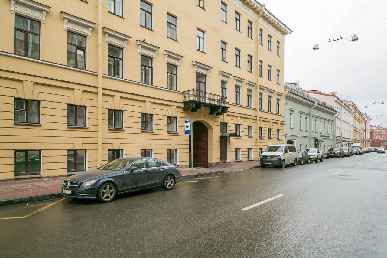 Апартаменты (Амстердам), Апартаменты Сити на Шпалерной 8