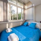 Полулюкс (С лоджией), Апартаменты Sun City Apartments на Парковой 40