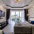Люкс (С видом на город), Апартаменты Sun City Apatrments на Войкова 27