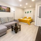 Апартаменты (С лоджией и кондиционером), Апартаменты Sun City Apartments на Островского 35/11