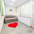 Апартаменты (С лоджией и кондиционером), Апартаменты Sun City Apartments на Островского 35/11