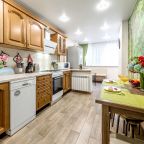 Апартаменты (С лоджией и кондиционером), Апартаменты Sun City Apartments на Островского 35/11