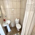 Двухместный (Светлая уютнаякомната 12 с панорамным окном для двоих для двоих), Меблированные комнаты На Южном