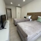 Трёхместный и более (На Ракетной 17, 99), Апартаменты Кольцово Хоум Ракетная 17