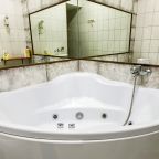 Люкс (ROOMSTAY Большой 46 | Deluxe с ванной studio #4), Апартаменты ROOMSTAY Большой 46