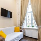 Апартаменты (ROOMSTAY Большой 46 | Comfort studio #5), Апартаменты ROOMSTAY Большой 46