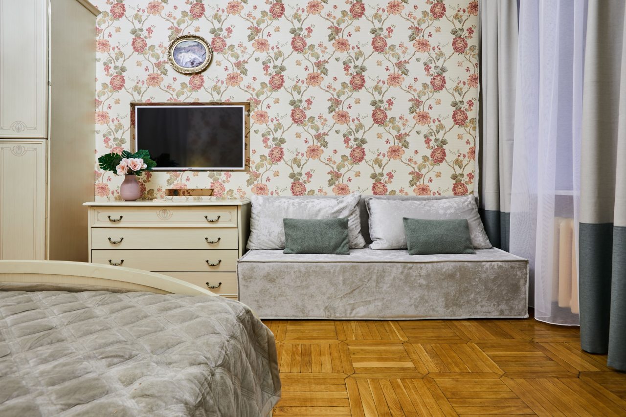 Апартаменты (Три спальни, балкон, красивый дом), Апартаменты Три спальни балкон красивый дом