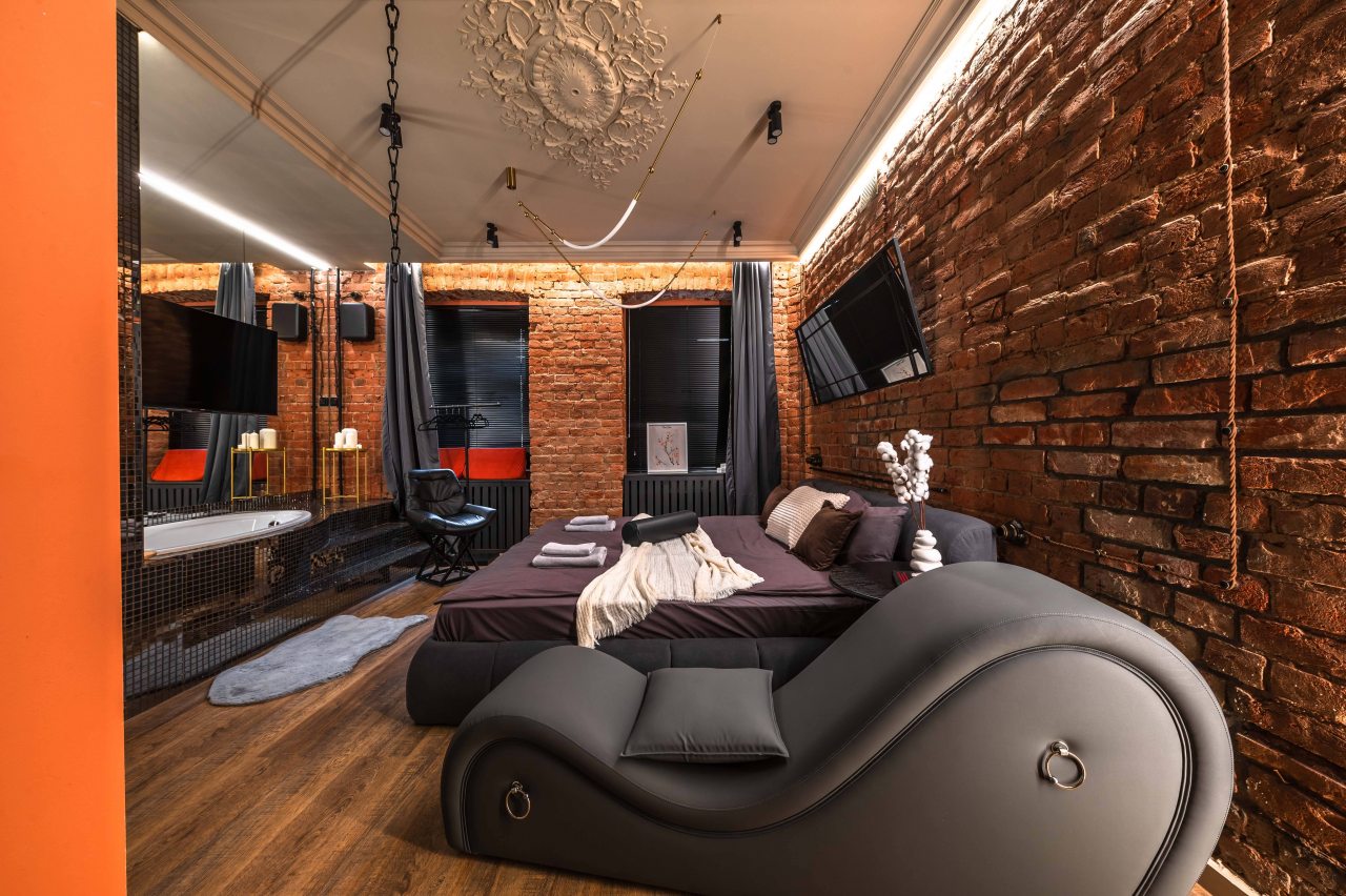 Апартаменты (Loft Studio 18+), Апартаменты Loft Studio 18+