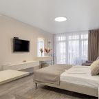 Двуспальная кровать 180 см, диван-кровать 140 см