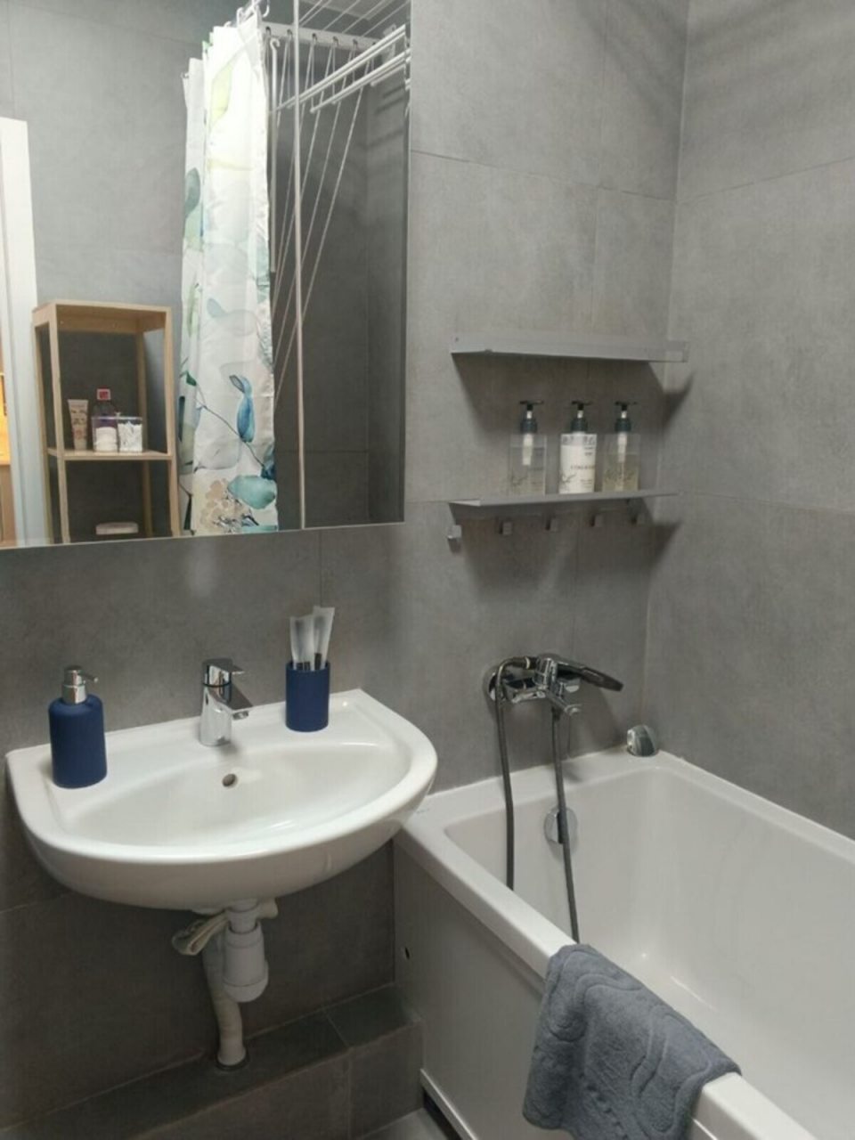 Люкс (Севилья), Апартаменты Life Apartments Больше чем просто жилье