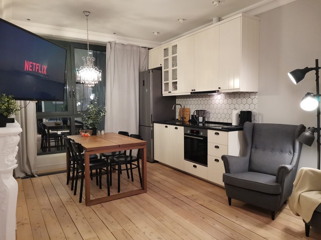 Люкс (Диор), Апартаменты Life Apartments у метро ЦСКА