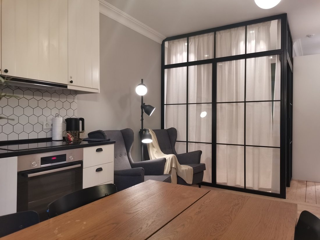 Люкс (Диор), Апартаменты Life Apartments у метро ЦСКА