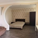 Люкс (Четвертый), Гостевой дом Галон
