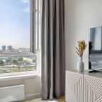 Апартаменты (Myhome Yourhome на Лиговском проспекте 244), Апартаменты Myhomе Yourhome на Лиговском проспекте 244