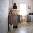 Двухместный (Комфорт улучшенный с двумя односпальными кроватями и диваном-кроватью), Гостевой дом Мирный