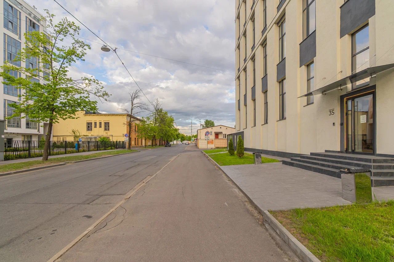 Люкс (Два уровня свободы там, где бьется сердце города), Апартаменты СалютАпарт 35