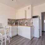 Квартира (Студия 30 кв м), Апартаменты СалютАпарт Прайм