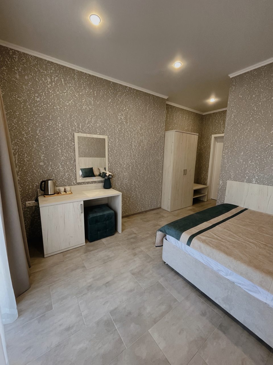 Шестиместный, Гостевой дом Barcelo