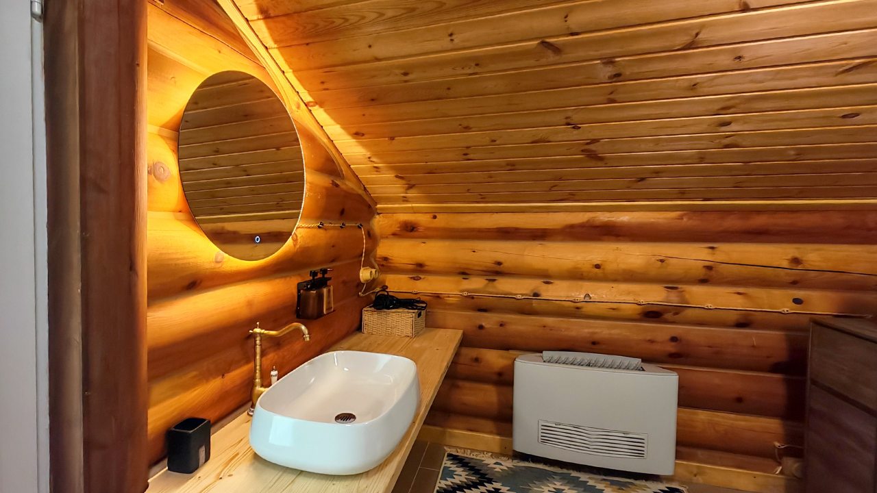 Люкс (Luxe*** Room с видом на горы и реку (к2R3)), Отель ЭКО отель в горах Алтая Шале Леший