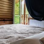 Люкс (Luxe** Room двухкомнатный с видом на горы и реку (к1R3)), Отель ЭКО отель в горах Алтая Шале Леший