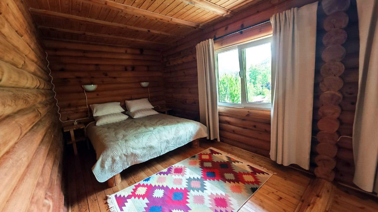 Делюкс (Deluxe** Room семейный большой с террасой (к3R2)), Отель ЭКО отель в горах Алтая Шале Леший