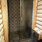 Двухместный (Double Room с двуспальной кроватью  (к1R1-2)), Отель ЭКО отель в горах Алтая Шале Леший