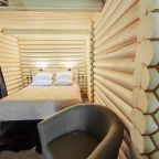 Двухместный (Double Room с двуспальной кроватью  (к1R1-2)), Отель ЭКО отель в горах Алтая Шале Леший