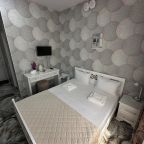 Двухместный (Комфорт 2х местный номер с кроватью размера "queen size"), Гостиница Олина