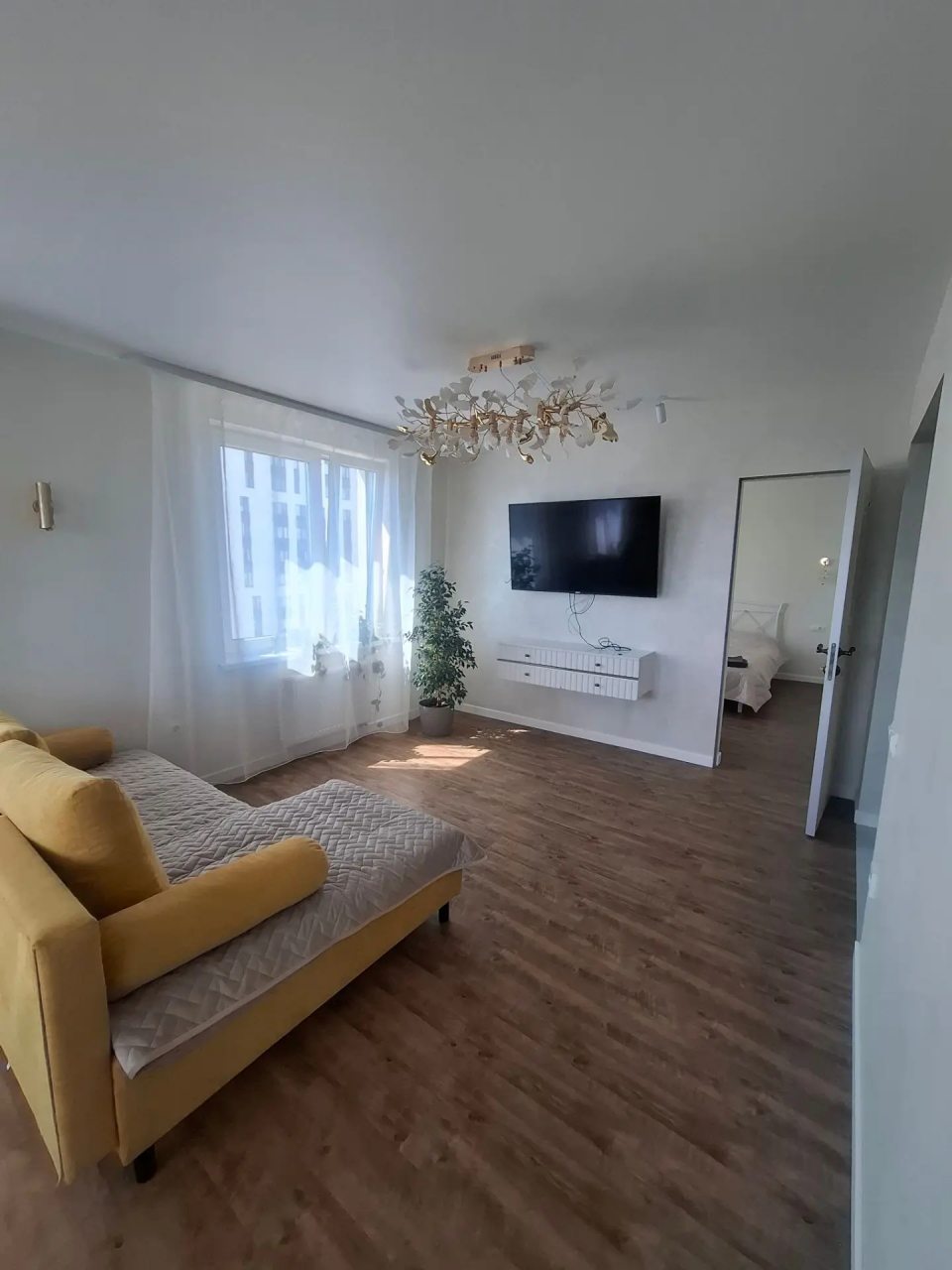 Квартира (Эдемский сад), Апартаменты Эдемский сад