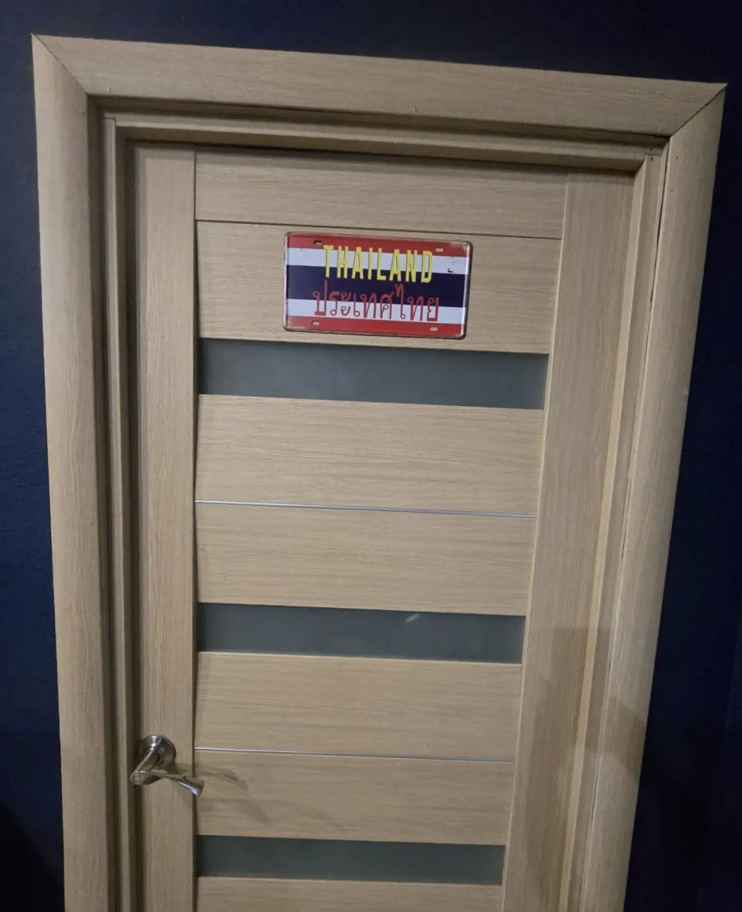 Восьмиместный Мужской (Тайланд), Хостел Вокруг Света