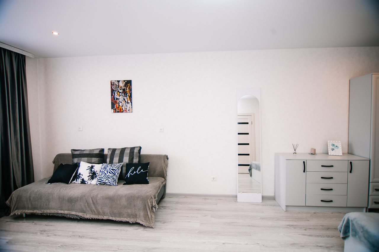 Апартаменты (Myhome Yourhome на ул. Урицкого д.23), Апартаменты MyHomeYourHome на Урицкого 23
