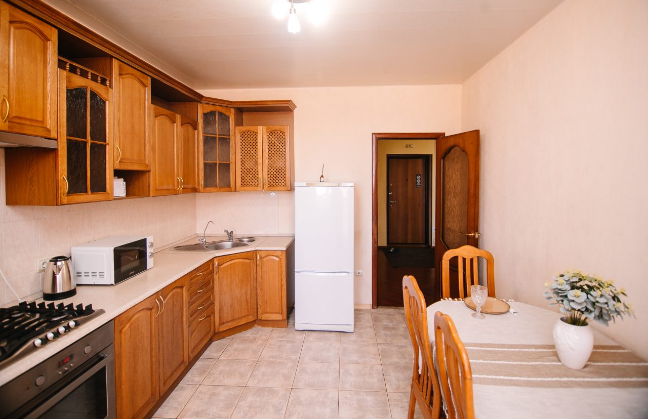 Апартаменты (Myhome Yourhome на ул. Академика Платонова д.10 к.4), Апартаменты Myhome Yourhome на улице Академика Платонова 10к4