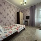 вид одной двуспальной кровати