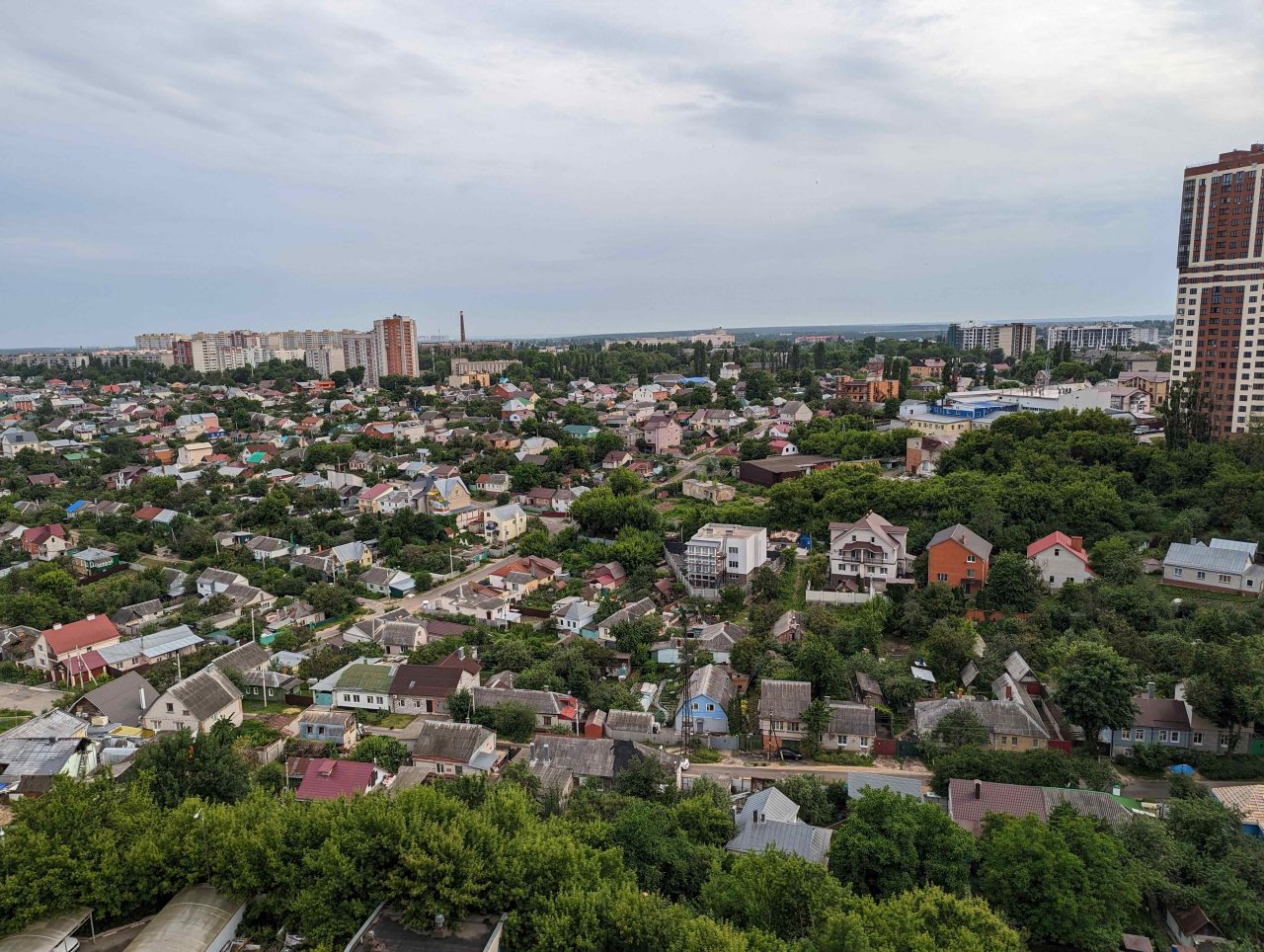 Квартира (В центре в современном ЖК - 16 этаж и красивый вид), Апартаменты На Челюскинцев 101в